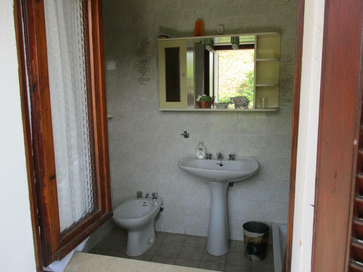 Emeroteca Del '900 Casalborgone Exteriör bild